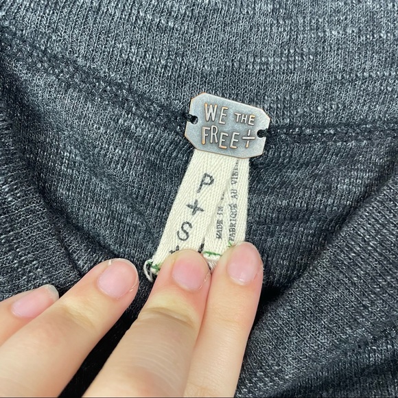 We the free Palisades off shoulder top - Picture 6 of 6